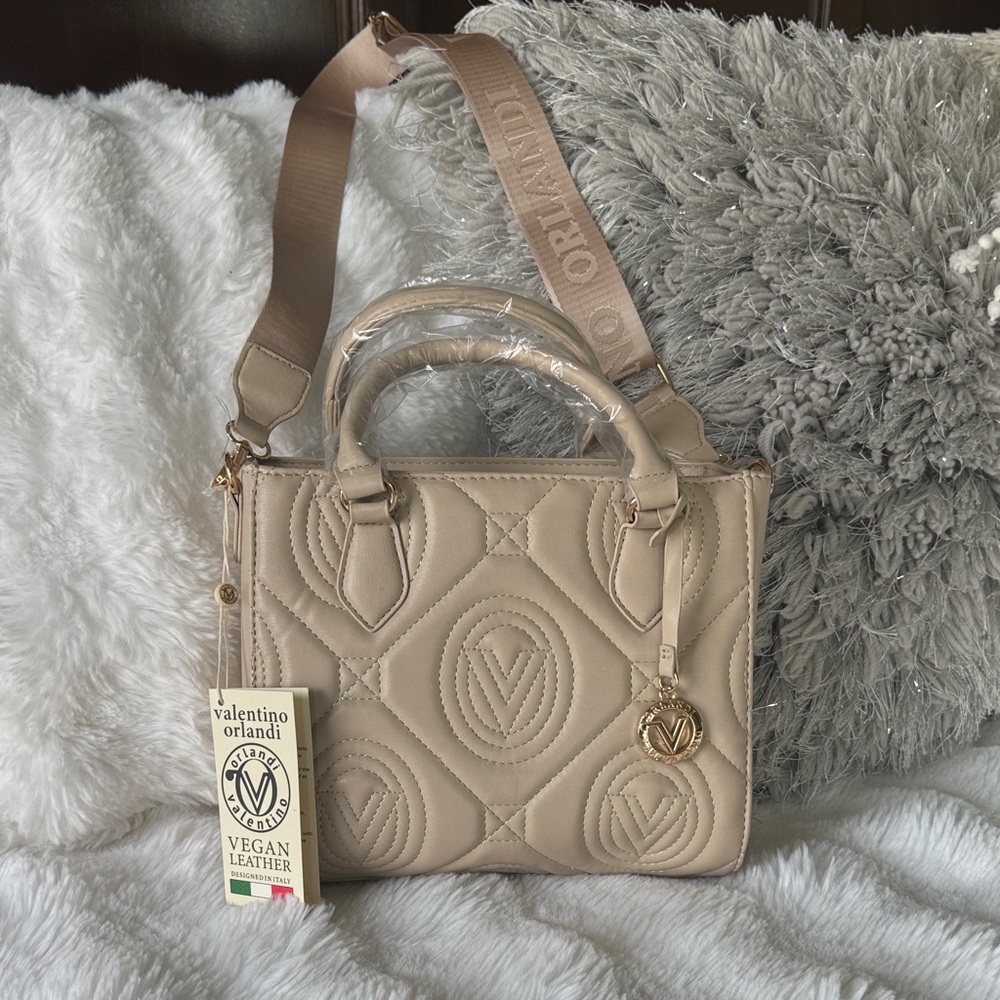 NWT Valentino Orlandi light Taupe Quilted Shoulder Bag